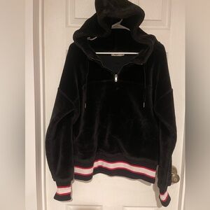 UGG Kailani Sherpa Hoodie Sweatshirt in black size S